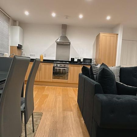 Beautiful 2Bed Flat London Appartement Buitenkant foto